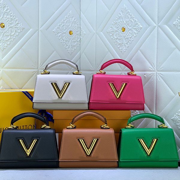 twist one handle bb whomens designer bag twist-lock designer striking shape handbag m21590 m21589 m59090 women shoulder bags luxury
twist one handle bb whomens designer bag twist-lock designer striking shape handbag m21590 m21589 m59090 women shoulder bags luxury