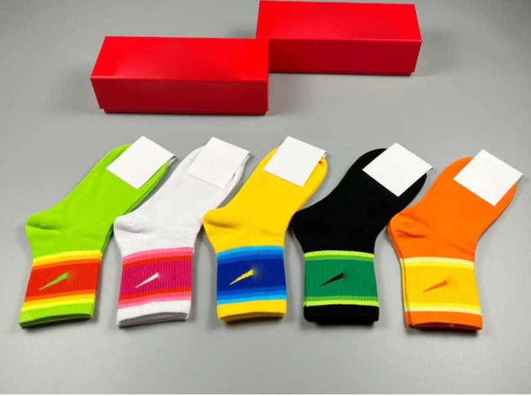 designer mens womens socks five pair sports letter printed embroidery nk cotton man woman 9 styles colors with box, Black
designer mens womens socks five pair sports letter printed embroidery nk cotton man woman 9 styles colors with box, Black