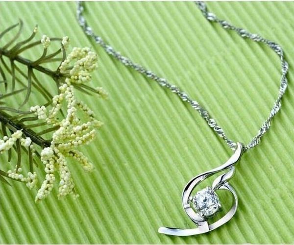 lucky angel style pendant necklace inlaid rhinestone austria crystal twinkle non fading adjeustable length valentine's day girl popular, Silver
lucky angel style pendant necklace inlaid rhinestone austria crystal twinkle non fading adjeustable length valentine's day girl popular, Silver
