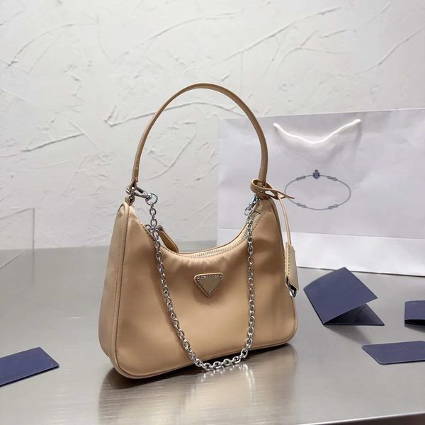 2023 fashion re-edition 2005 nylon woman luxurys men designers bags lady womens mens crossbody tote hobo shoulder purses handbags bag wallet
2023 fashion re-edition 2005 nylon woman luxurys men designers bags lady womens mens crossbody tote hobo shoulder purses handbags bag wallet