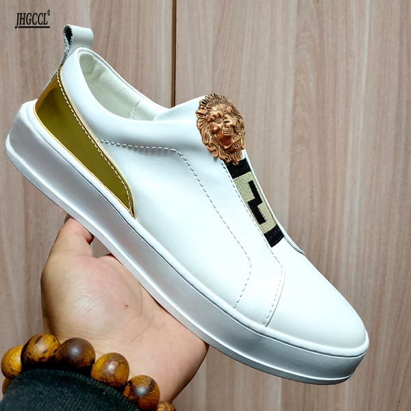 new simple fashion first layer board shoes men's shoes british lazy foot set cowhide small white shoes, Black
new simple fashion first layer board shoes men's shoes british lazy foot set cowhide small white shoes, Black