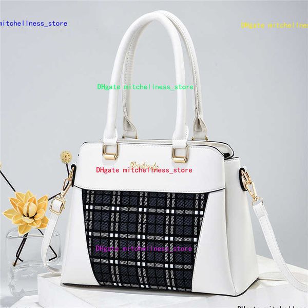 designer purses women shoulder bag 2021new fashion handbags large tote bags messenger crossbody handbag pu leather lattice purse lady
designer purses women shoulder bag 2021new fashion handbags large tote bags messenger crossbody handbag pu leather lattice purse lady
