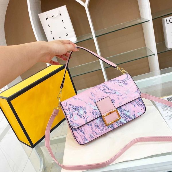 woman's brand designer bags handbags shoulder crossbody bag tote new fashion texture leather multifunctional portable tote bags basket
woman's brand designer bags handbags shoulder crossbody bag tote new fashion texture leather multifunctional portable tote bags basket