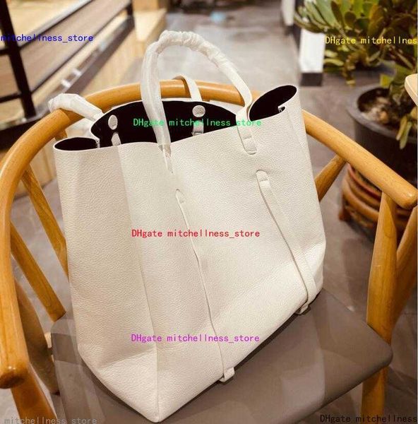 3 pes paris letters shoping bag designers classic totes large capacity women handbags leather shoulder bags
3 pes paris letters shoping bag designers classic totes large capacity women handbags leather shoulder bags