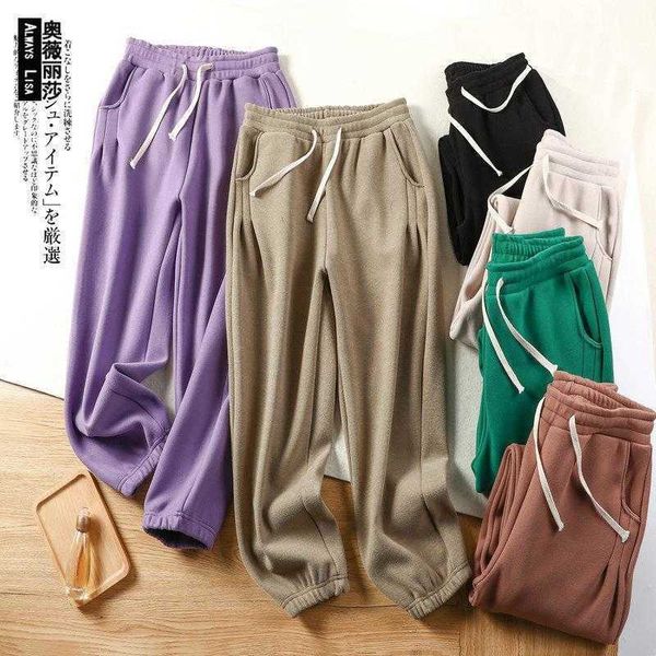 windproof trousers capris womens fleece winter double sided thickening, Black;white
windproof trousers capris womens fleece winter double sided thickening, Black;white