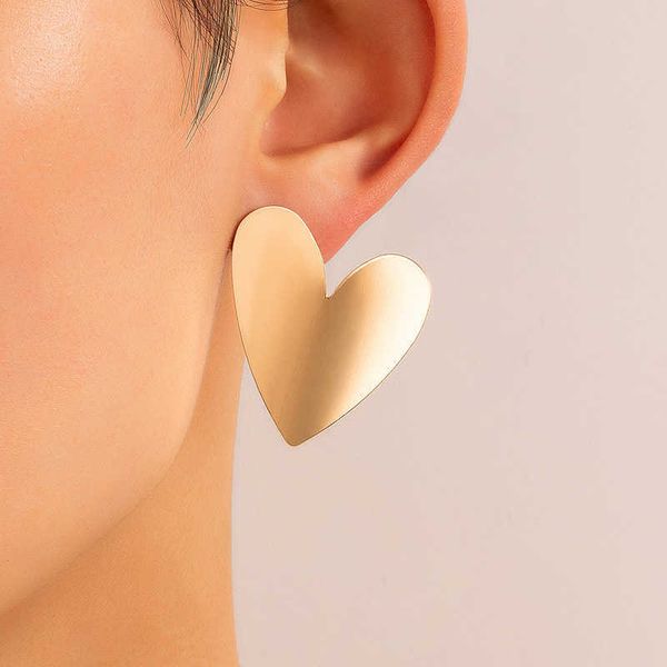 gold color big heart stud earrings for women korean daily life minimalist piercing ear fashion statement female jewelry, Golden;silver
gold color big heart stud earrings for women korean daily life minimalist piercing ear fashion statement female jewelry, Golden;silver
