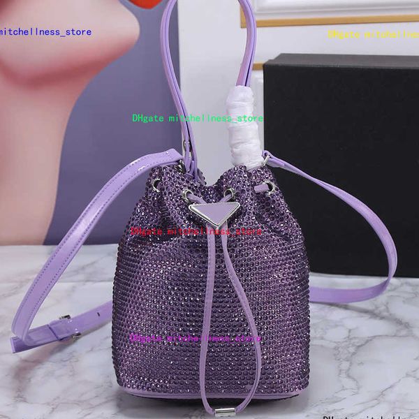 crystal bucket bag mini tote bags fashion crossbody purse women shoulder handbags diamonds triangular sheet metal drawstring binding cell ph
crystal bucket bag mini tote bags fashion crossbody purse women shoulder handbags diamonds triangular sheet metal drawstring binding cell ph