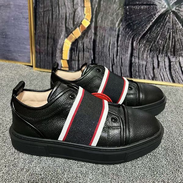 new designer red bottoms casual shoes sneakers outdoor couple sports shoes men women brands casual walking fashion trainers, Black
new designer red bottoms casual shoes sneakers outdoor couple sports shoes men women brands casual walking fashion trainers, Black