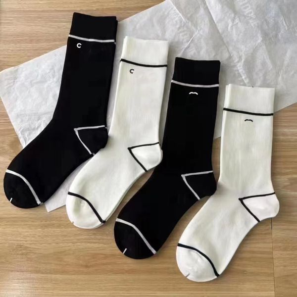 designer mens womens socks five pair luxe sports winter mesh letter printed sock embroidery cotton man woman, Black;white
designer mens womens socks five pair luxe sports winter mesh letter printed sock embroidery cotton man woman, Black;white