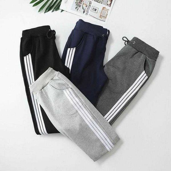autumn and winter side three womens pants white bars close fitting sports, Black;white
autumn and winter side three womens pants white bars close fitting sports, Black;white