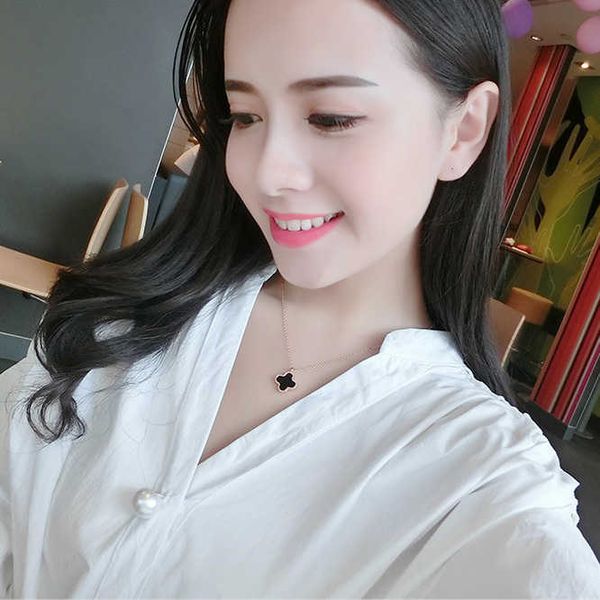 van clover necklace designer four leaf clover pendant gold collar chain female pendant gifts to girlfriend girls, Silver
van clover necklace designer four leaf clover pendant gold collar chain female pendant gifts to girlfriend girls, Silver