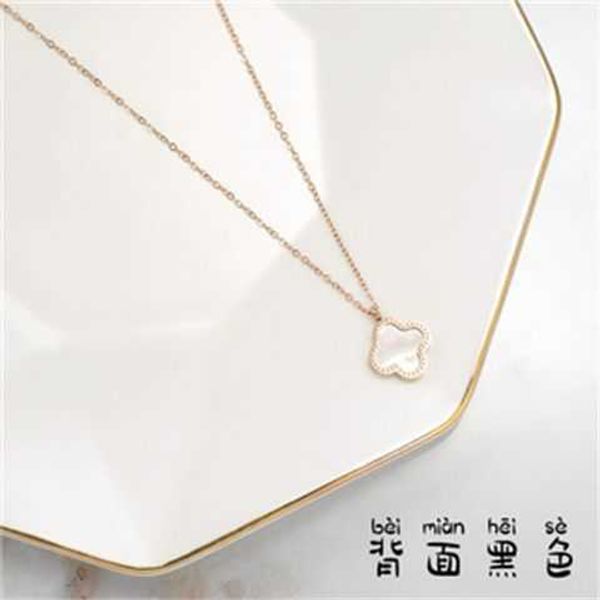clover necklace designer four leaf clover pendant grass women's simple titanium steel lock bone chain 18k rose gold neck net red orname, Silver
clover necklace designer four leaf clover pendant grass women's simple titanium steel lock bone chain 18k rose gold neck net red orname, Silver