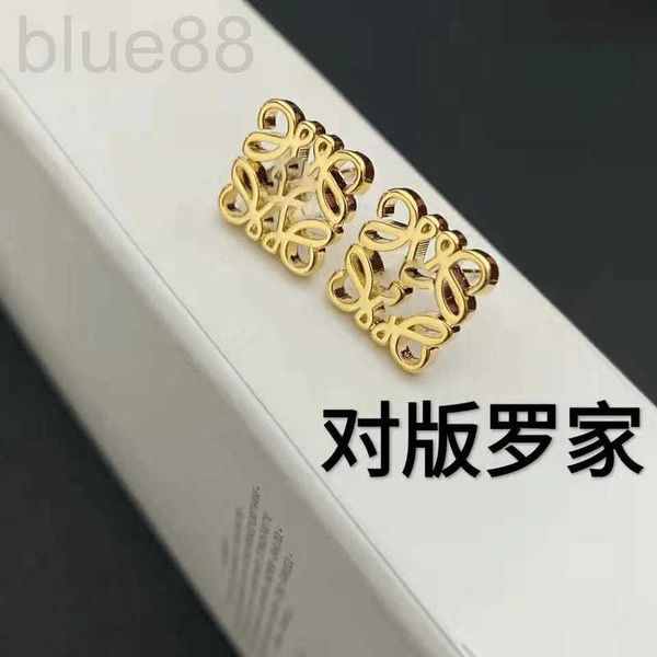 charm designer french style earrings classic simple luxury geometric cutout small design sense female s3tt, Golden
charm designer french style earrings classic simple luxury geometric cutout small design sense female s3tt, Golden