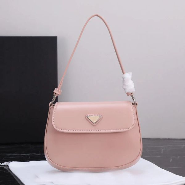 mirror quality shiny cleo underarm designer luxury bag shopping women hobo handbags shoulder crossbody tote purse genuine leather calfskin w, Black;red
mirror quality shiny cleo underarm designer luxury bag shopping women hobo handbags shoulder crossbody tote purse genuine leather calfskin w, Black;red