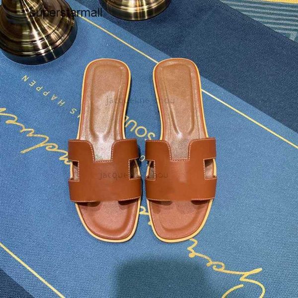 designer slippers woman oran sandal slides women mule flip flops flat heel shoes classic fashion sliders ladies party sandales size 42 with, Black
designer slippers woman oran sandal slides women mule flip flops flat heel shoes classic fashion sliders ladies party sandales size 42 with, Black