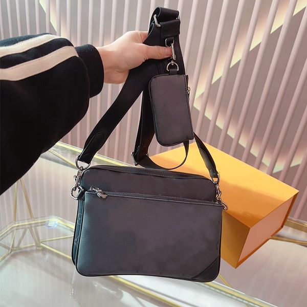 fashion handbags men leather pochette trio messenger bags 3 piece set satchel luxurys metis crossbody shoulder bag designers tote wallet pho
fashion handbags men leather pochette trio messenger bags 3 piece set satchel luxurys metis crossbody shoulder bag designers tote wallet pho