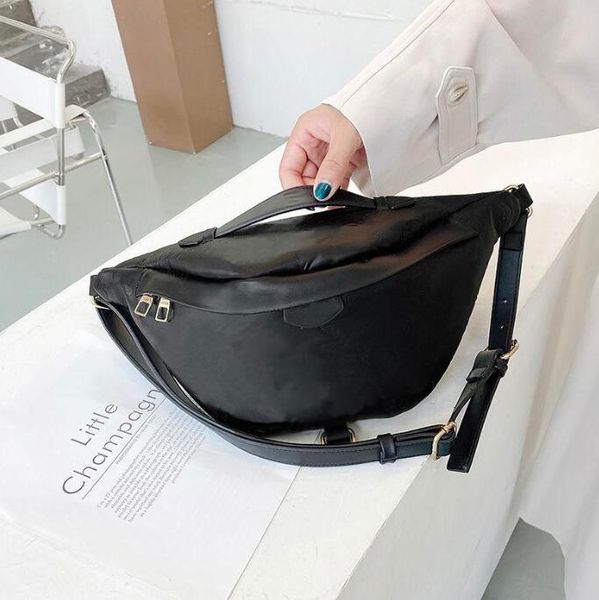 cellphone case waist pouch bag designer handbag purses womens men bumbag belt women pocket bags fashion tote
cellphone case waist pouch bag designer handbag purses womens men bumbag belt women pocket bags fashion tote