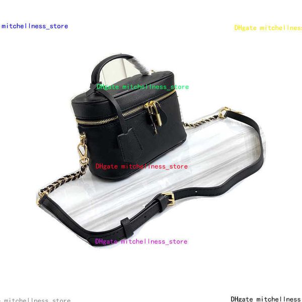designer ladies totes hand-held leather luxury goods makeup classic fashion brand one-shoulder zipper size 19-13-11 cm m45599
designer ladies totes hand-held leather luxury goods makeup classic fashion brand one-shoulder zipper size 19-13-11 cm m45599
