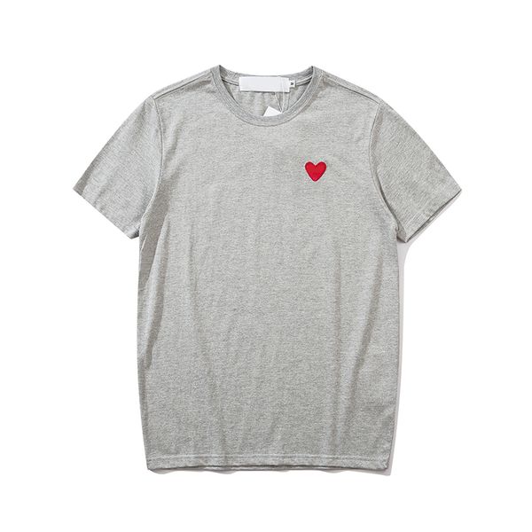 cdg fashion mens play t shirt designer red heart commes casual women shirts des badge garcons high quanlity tshirts cotton embroidery cb72, White;black
cdg fashion mens play t shirt designer red heart commes casual women shirts des badge garcons high quanlity tshirts cotton embroidery cb72, White;black