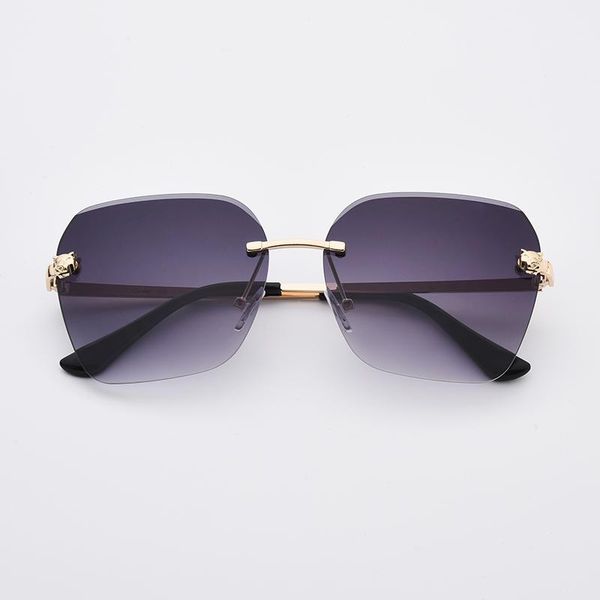 luxury brand designer sunglasses womens fashion gradient color retro sunglasses beach ladies summer style sunglasses with box, White;black
luxury brand designer sunglasses womens fashion gradient color retro sunglasses beach ladies summer style sunglasses with box, White;black