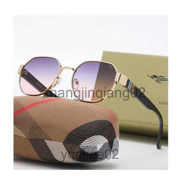 designer burbrery sunglass cycle luxurious fashion sport polarize sunglasses men women summer vintage baseball anti glare travel vacation su, White;black
designer burbrery sunglass cycle luxurious fashion sport polarize sunglasses men women summer vintage baseball anti glare travel vacation su, White;black