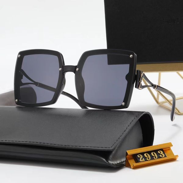 1pcs fashion round sunglasses eyewear sun glasses designer brand blackhollow out thin leg metal sqnre frame dark 50mm glass lenses for mens, White;black
1pcs fashion round sunglasses eyewear sun glasses designer brand blackhollow out thin leg metal sqnre frame dark 50mm glass lenses for mens, White;black