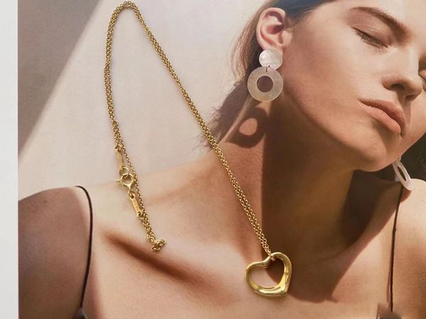 gold filled jewelry silver chain diamond love heart designer pendant necklaces luxury classic for men women girls lovers mother wedding part
gold filled jewelry silver chain diamond love heart designer pendant necklaces luxury classic for men women girls lovers mother wedding part