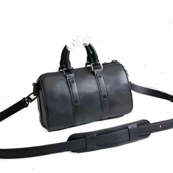 10a wallets travelling bags men keepall xs leather pillow soft fashion travel handbags cowhide shoulderbag crossbody b144-1 57960 5796 imvy, Red;black
10a wallets travelling bags men keepall xs leather pillow soft fashion travel handbags cowhide shoulderbag crossbody b144-1 57960 5796 imvy, Red;black