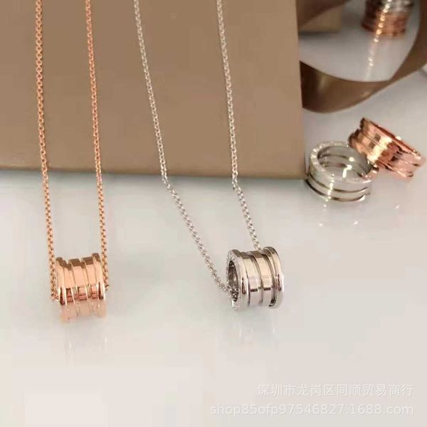 high edition sterling silver spring necklace women's 18k rose gold simple versatile treasure family small man waist pendant collar chai
high edition sterling silver spring necklace women's 18k rose gold simple versatile treasure family small man waist pendant collar chai