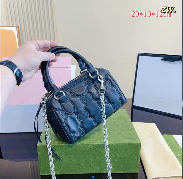designer bag luxury women bags crossbody shoulder handbags large capacity tote bag banquet wallet fashion leisure purse gifts for friends st
designer bag luxury women bags crossbody shoulder handbags large capacity tote bag banquet wallet fashion leisure purse gifts for friends st