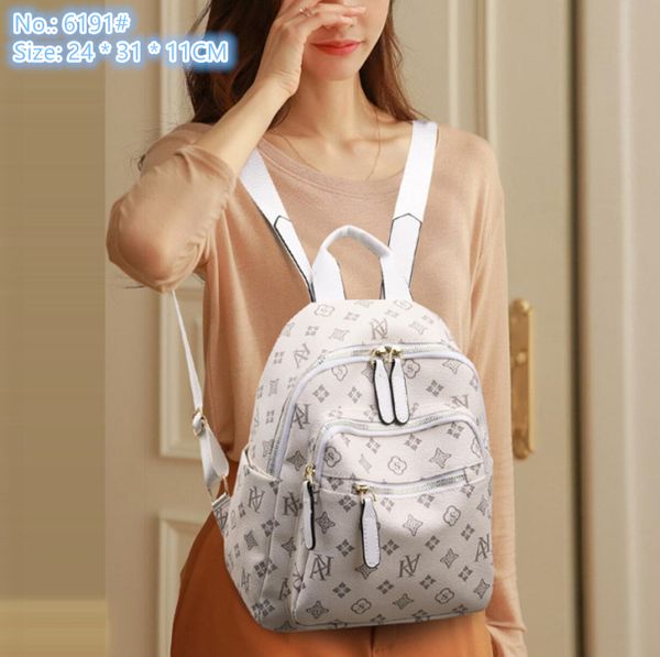 factory wholesale ladies shoulder bags 2 colors college wind contrast leather student bag zipper decorative fashion backpack joker letters w
factory wholesale ladies shoulder bags 2 colors college wind contrast leather student bag zipper decorative fashion backpack joker letters w