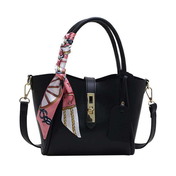 nxy new female handbags new silk scarf crossbody bags fashion large capacity shoulder bags designer brand purse and bags 230308
nxy new female handbags new silk scarf crossbody bags fashion large capacity shoulder bags designer brand purse and bags 230308