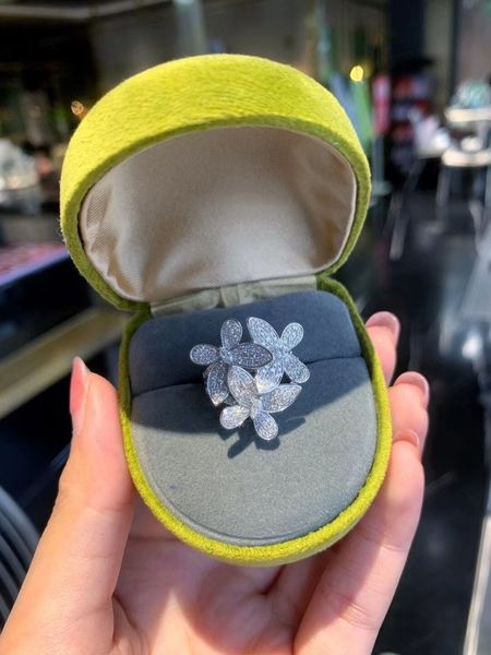flower gemstones ring 925 sterling silver party wedding band rings for women bridal engagement jewelry promise birthday gift, Slivery;golden
flower gemstones ring 925 sterling silver party wedding band rings for women bridal engagement jewelry promise birthday gift, Slivery;golden