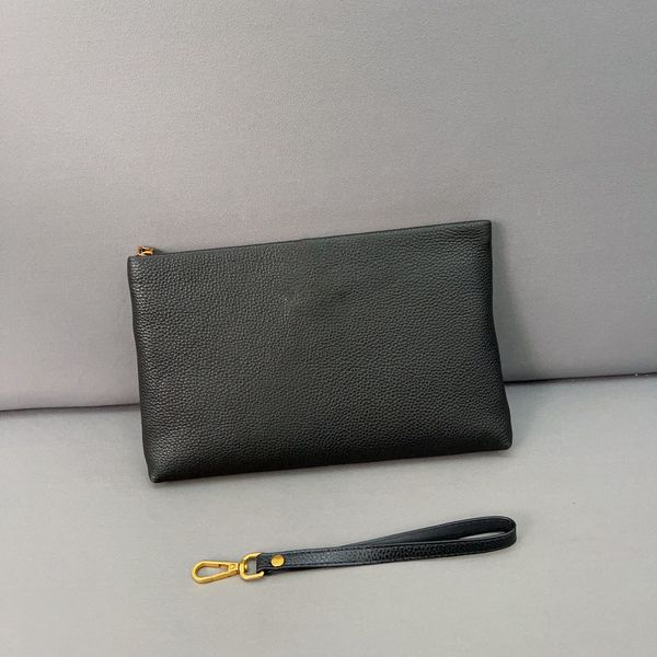fashion handbags men black clutch bags luxurys designers handbag handbags leather artwork purse wallet coin holder
fashion handbags men black clutch bags luxurys designers handbag handbags leather artwork purse wallet coin holder