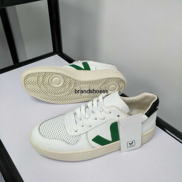 summer stars same style veja cricket shoes dunks sports casual men's shoes color matching versatile breathable women's shoes genui, Black
summer stars same style veja cricket shoes dunks sports casual men's shoes color matching versatile breathable women's shoes genui, Black