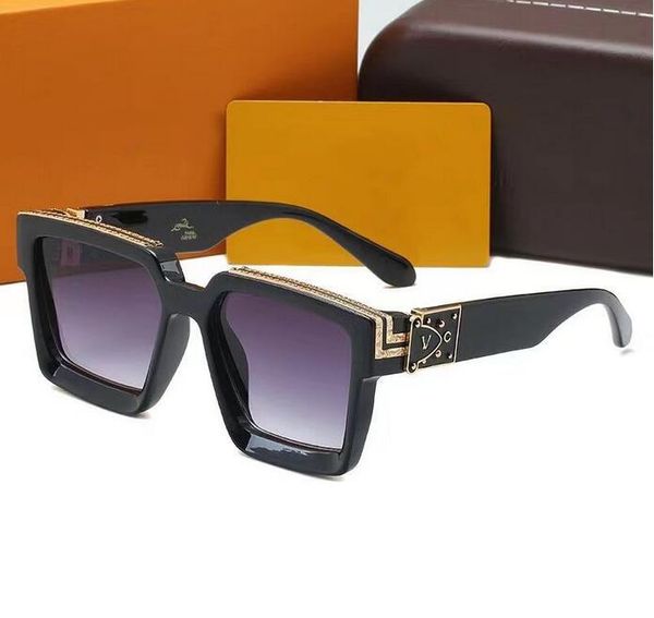 luxury sunglasses for man woman designer goggle beach sun glasses retro small frame luxury design uv400 with box, White;black
luxury sunglasses for man woman designer goggle beach sun glasses retro small frame luxury design uv400 with box, White;black