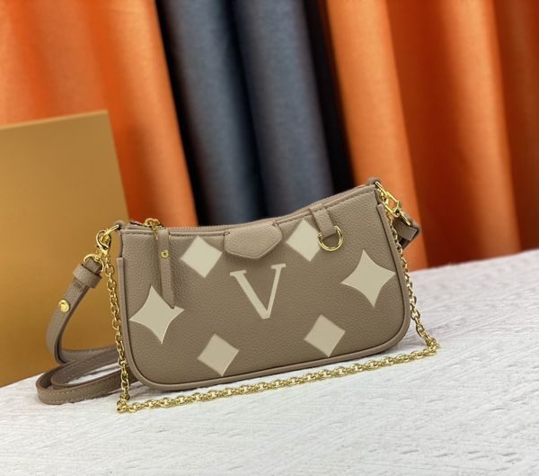 designer womens shoulder bag luxury easy pouch on strap handbags embossed flower letter empreinte leather mini chain makeup bags ladies fash
designer womens shoulder bag luxury easy pouch on strap handbags embossed flower letter empreinte leather mini chain makeup bags ladies fash