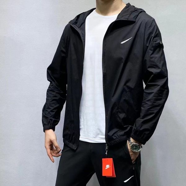 men's jackets designer hooded outerwear zipper light jackets windproof suntan prevention windbreaker casual woman jacket coat clothing, Black;brown
men's jackets designer hooded outerwear zipper light jackets windproof suntan prevention windbreaker casual woman jacket coat clothing, Black;brown