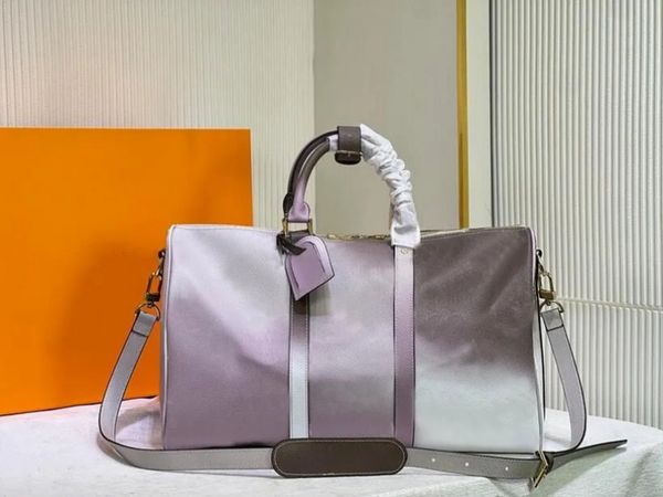 5a designers fashion duffel bags luxury men female travel bags leather onthego handbags large capacity holdall carry on luggage bag
5a designers fashion duffel bags luxury men female travel bags leather onthego handbags large capacity holdall carry on luggage bag