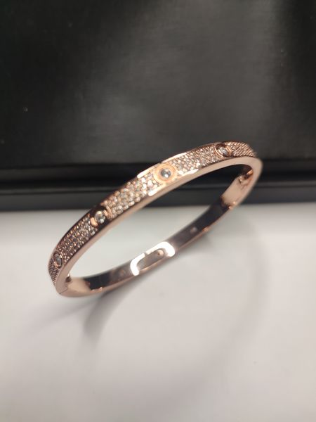 love bracelet designer jewelry gold cuff screw bracelets screwdriver bangles set fashion full diamond jewelry for men women couple party wed, Black
love bracelet designer jewelry gold cuff screw bracelets screwdriver bangles set fashion full diamond jewelry for men women couple party wed, Black