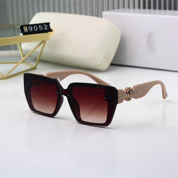 frames 2023 new women's square net red fashion overseas cat's eyes sunglasses, White;black
frames 2023 new women's square net red fashion overseas cat's eyes sunglasses, White;black