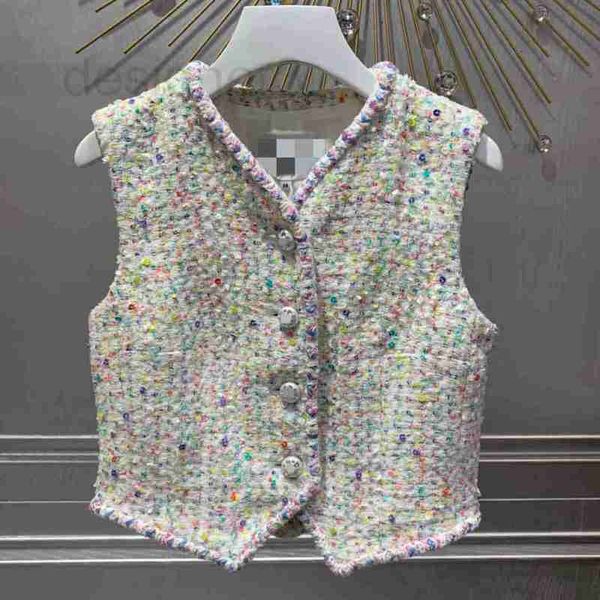 women's vests designer spring/summer 2023 new style chic breeze fresh and lovely seven color tweed knitted vest 4gee, Black;white
women's vests designer spring/summer 2023 new style chic breeze fresh and lovely seven color tweed knitted vest 4gee, Black;white