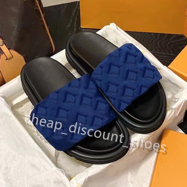 2023 designers slippers pool pillow mules women sandals luxury sunset flat comfort mules padded front strap slippers fashionable easy-to-wea, Black
2023 designers slippers pool pillow mules women sandals luxury sunset flat comfort mules padded front strap slippers fashionable easy-to-wea, Black