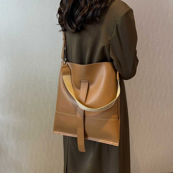 shoulder bags bucket crossbody for women winter vintage big side y2k trend designer handbags 230322
shoulder bags bucket crossbody for women winter vintage big side y2k trend designer handbags 230322