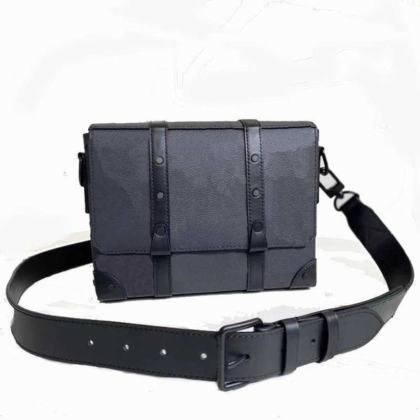 10a wallets message bags men trunk black shoulderbags canvas leather envelope soft hasp wallet crossbody b130-1 45727 577 sb7g, Red;black
10a wallets message bags men trunk black shoulderbags canvas leather envelope soft hasp wallet crossbody b130-1 45727 577 sb7g, Red;black