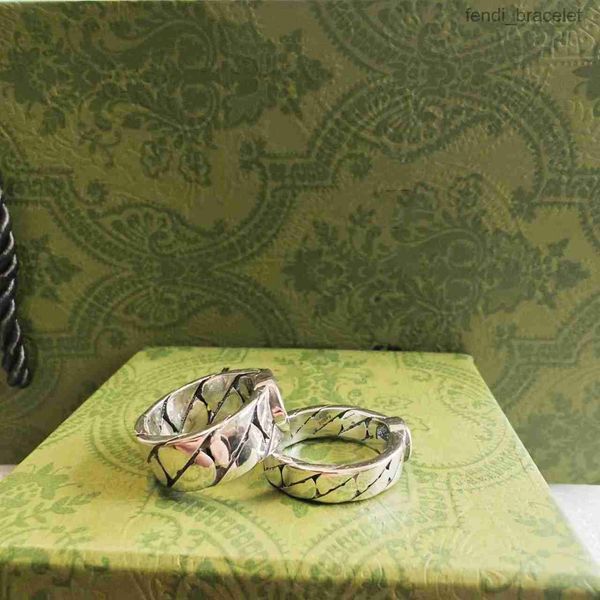 fashion love ring creative pattern retro designer rings 925 silver plated ring for woman or man, Slivery;golden
fashion love ring creative pattern retro designer rings 925 silver plated ring for woman or man, Slivery;golden
