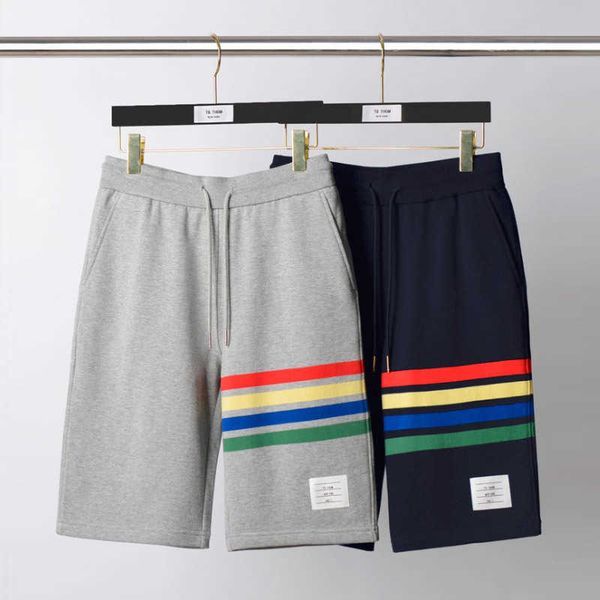 men's and women's shorts in 2023 summer new fashion designer brand thom strength color bar four bars casual five point midpants, White;black
men's and women's shorts in 2023 summer new fashion designer brand thom strength color bar four bars casual five point midpants, White;black