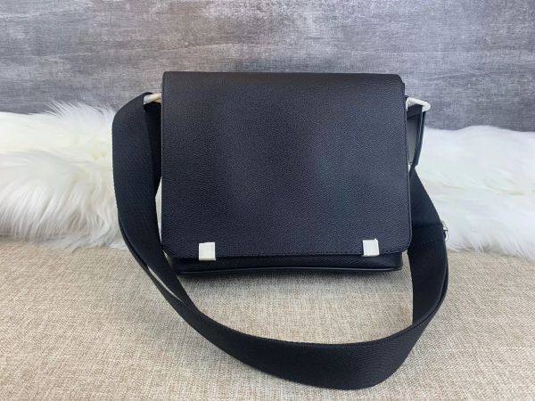 designer bags men shoulder handbags cosmetic bags purses shopping messenger bag purses classic crossbody bag mens pattern sequined letter bu
designer bags men shoulder handbags cosmetic bags purses shopping messenger bag purses classic crossbody bag mens pattern sequined letter bu
