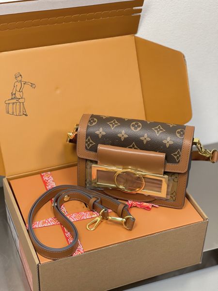 2023 envelope bag high capacity cover style dajia postman bag upgrade genuine leather one shoulder crossbody brown contrast classic
2023 envelope bag high capacity cover style dajia postman bag upgrade genuine leather one shoulder crossbody brown contrast classic