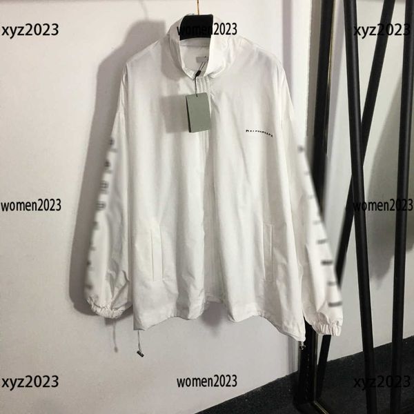 women zip-up jacket lady stand up collar design coat girl spring outerwear leather logo splice design jacket new arrivals label complete, Black;brown
women zip-up jacket lady stand up collar design coat girl spring outerwear leather logo splice design jacket new arrivals label complete, Black;brown